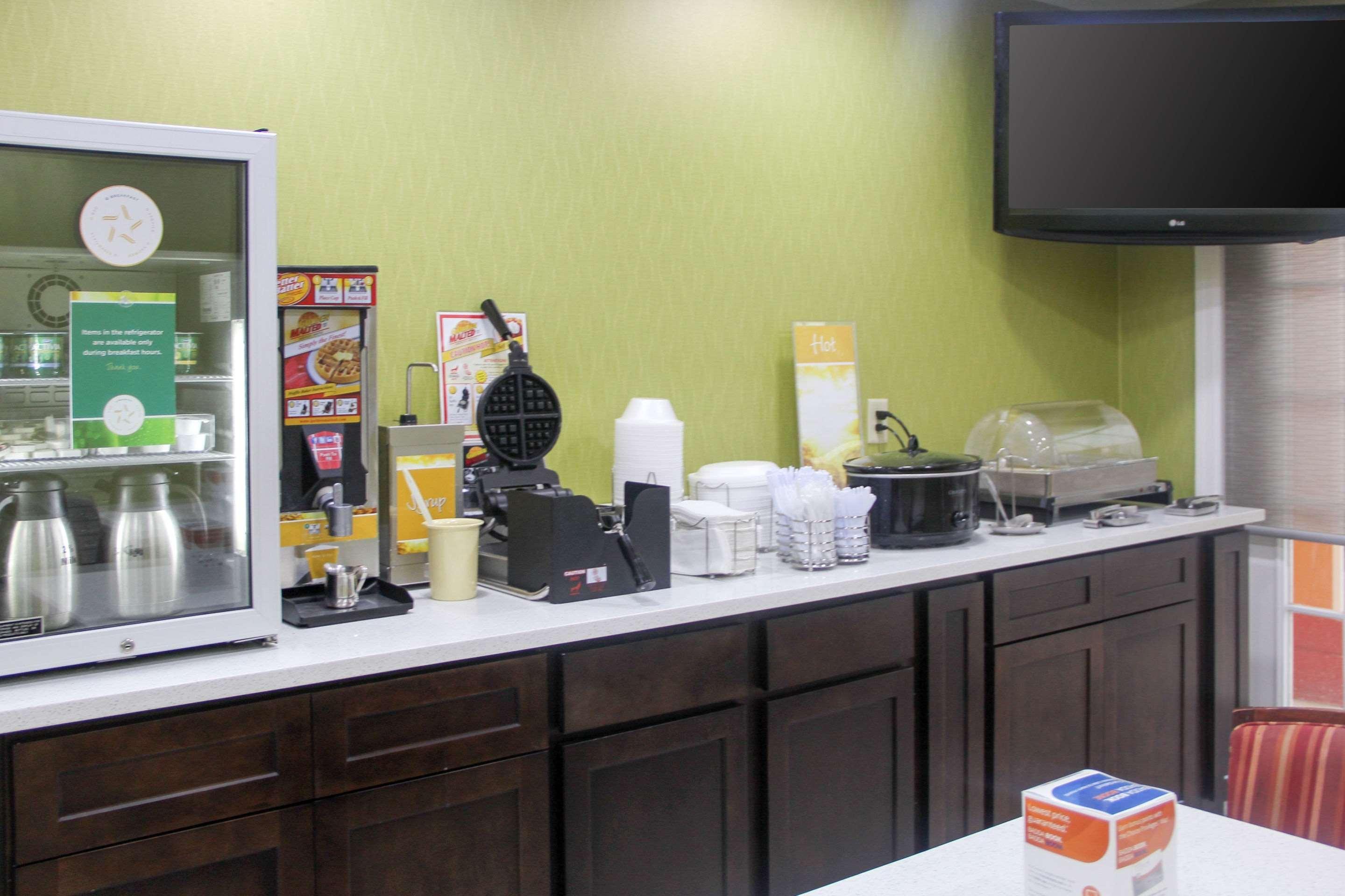 Quality Inn Albertville Us 431 Buitenkant foto