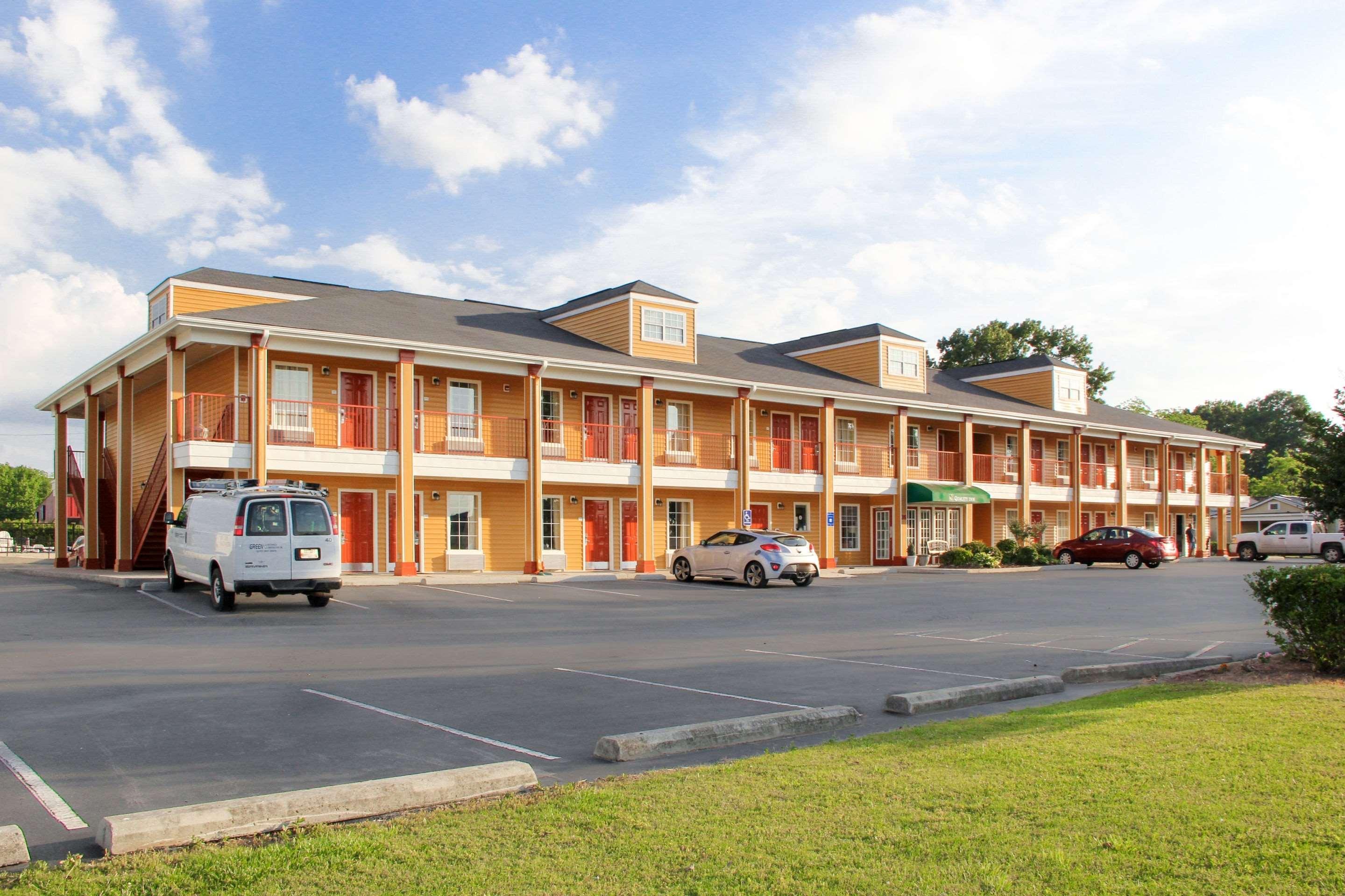 Quality Inn Albertville Us 431 Buitenkant foto