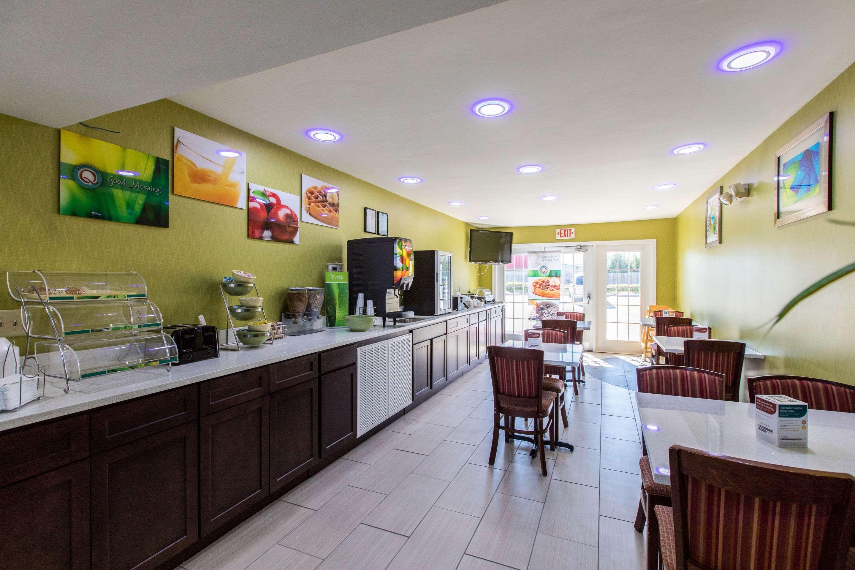 Quality Inn Albertville Us 431 Buitenkant foto